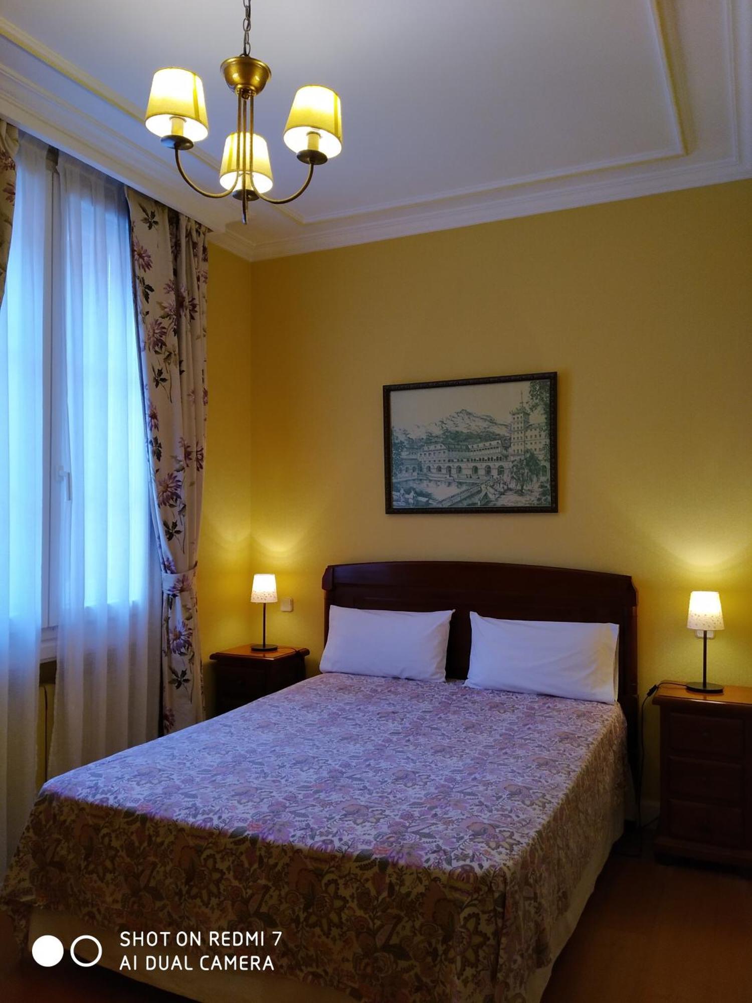 Hotel Posada Don Jaime San Lorenzo de El Escorial Room photo